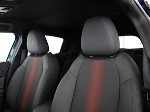 Vehicle image ALFA ROMEO Junior 1.2 Ibrida Q4