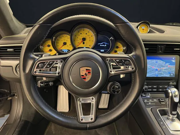 Porsche 911 Turbo S