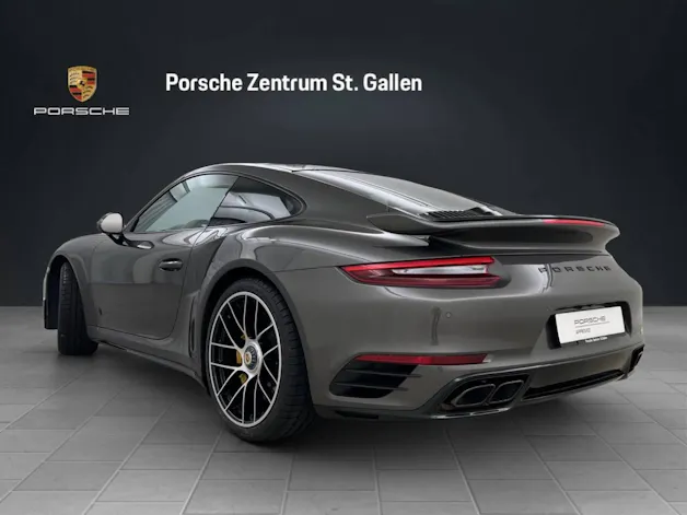 Porsche 911 Turbo S