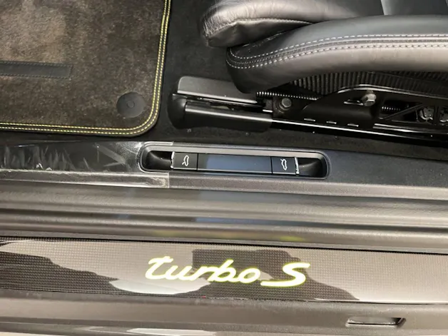 Porsche 911 Turbo S