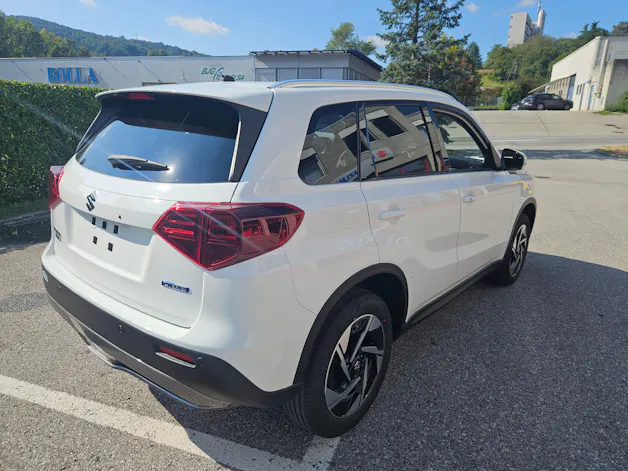 Suzuki Vitara 1.4 T Compact Top Hybrid 4x4