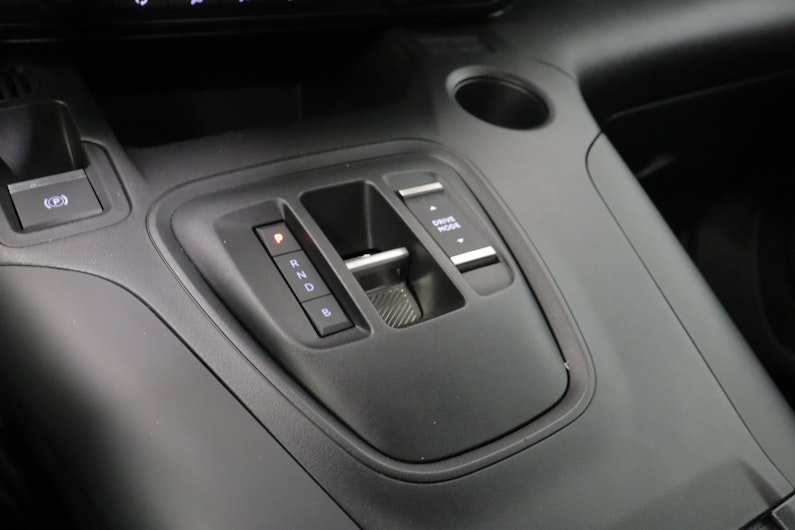 Vehicle image OPEL COMBO