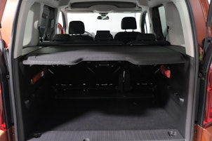 Vehicle image OPEL Combo-e Life Elegance