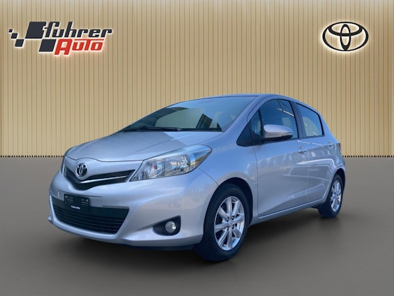 First vehicle image First vehicle image