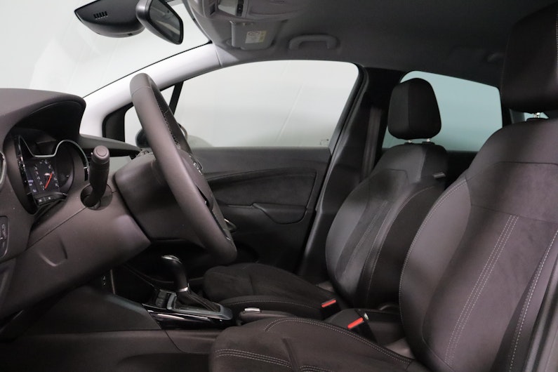 Vehicle image OPEL CROSSLAND