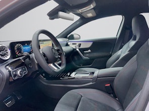 Vehicle image MERCEDES-BENZ A 200 Night Star AMG Line