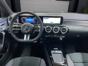 Mercedes-Benz A 200 Night Star AMG Line