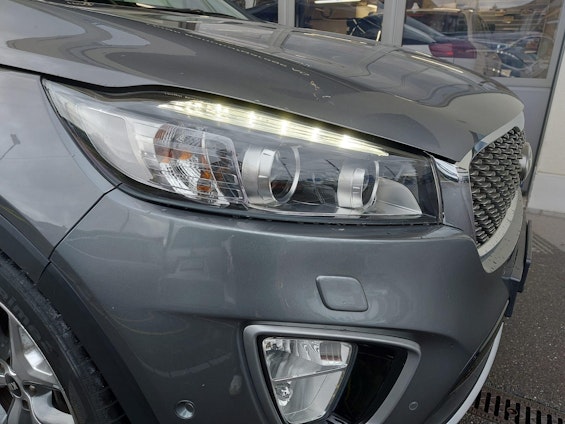 Vehicle image 6 Vehicle image 6