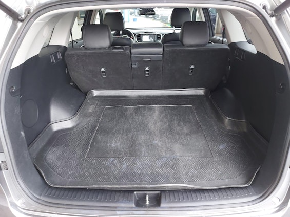 Vehicle image 13 Vehicle image 13