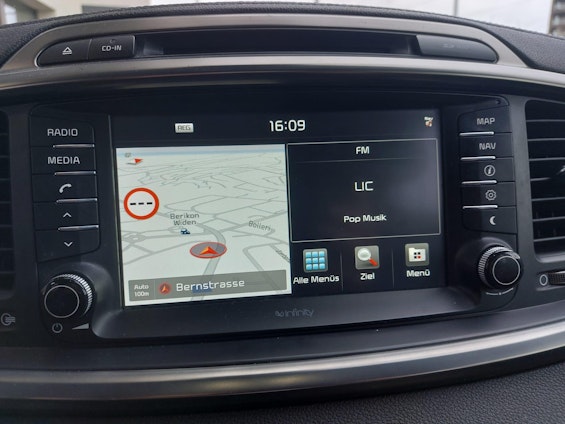 Vehicle image 26 Vehicle image 26