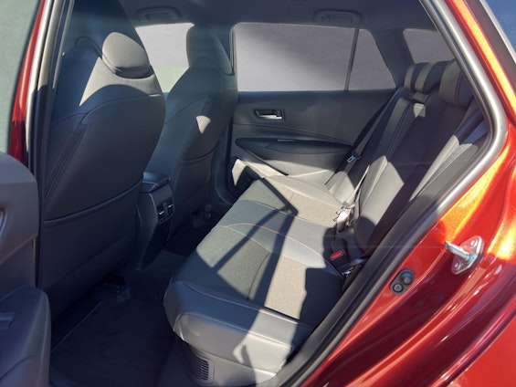 Vehicle image 9 Vehicle image 9