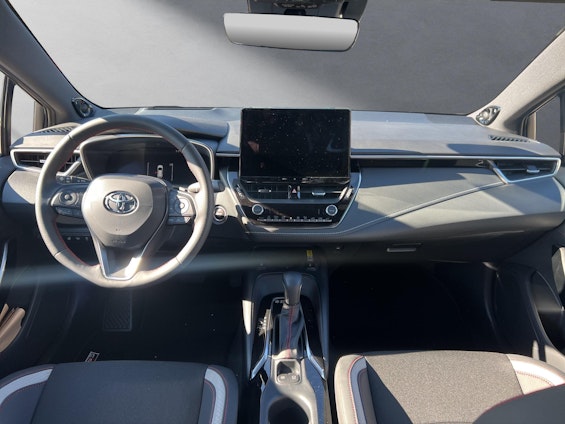 Vehicle image 3 Vehicle image 3