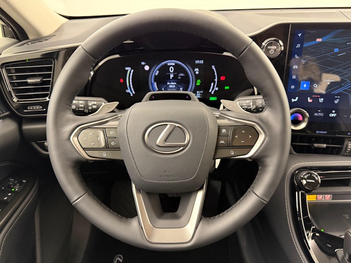 Vehicle image LEXUS NX