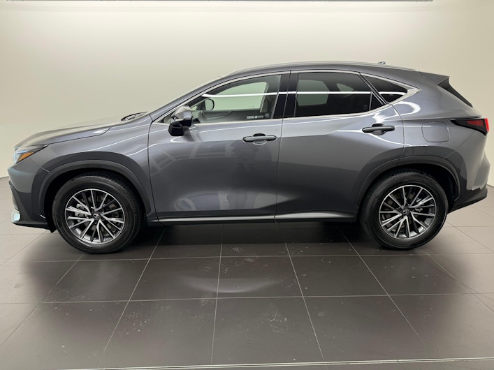 Vehicle image LEXUS NX