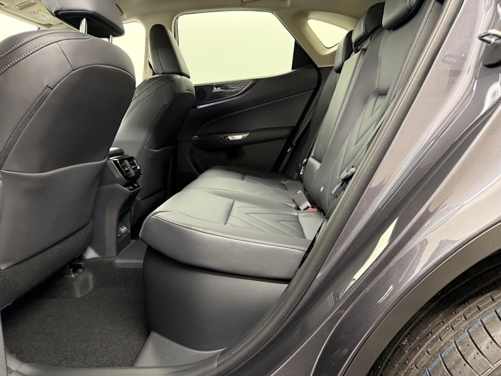 Vehicle image LEXUS NX