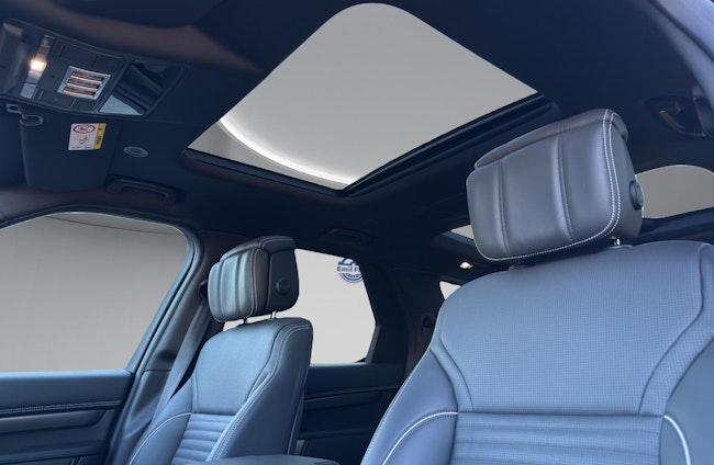 Vehicle image 13 Vehicle image 13