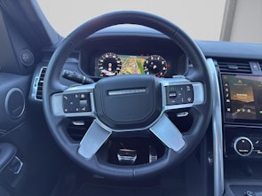 Vehicle image LAND ROVER Discovery 3.0 I6 Metropolitan Edition