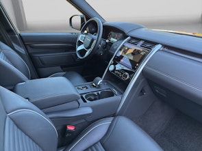 Vehicle image LAND ROVER Discovery 3.0 I6 Metropolitan Edition