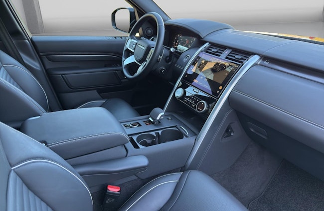 Vehicle image 10 Vehicle image 10