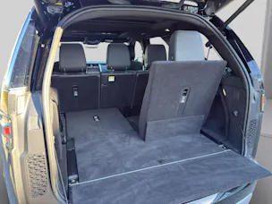 Land Rover Discovery 3.0 I6 Metropolitan Edition 360PS 7 Sitze und AHK