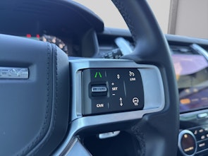 Vehicle image LAND ROVER Discovery 3.0 I6 Metropolitan Edition