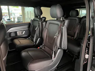 Mercedes-Benz V 300 d Swiss Ed. lang 4matic Van