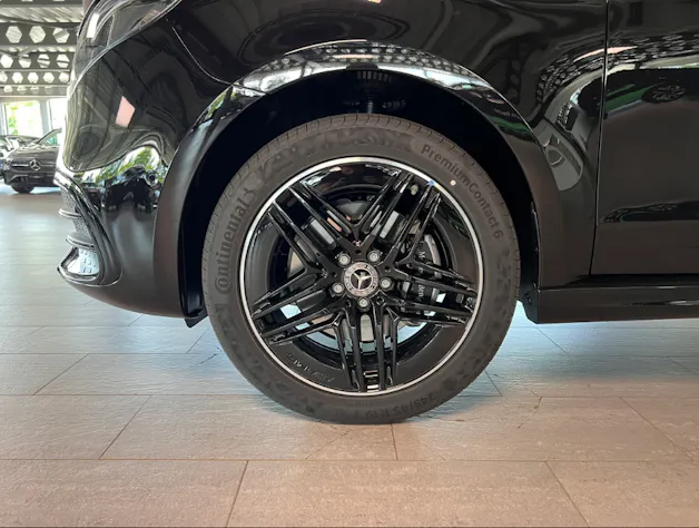 Mercedes-Benz V 300 d Swiss Ed. lang 4matic Van