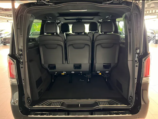 Mercedes-Benz V 300 d Swiss Ed. lang 4matic Van