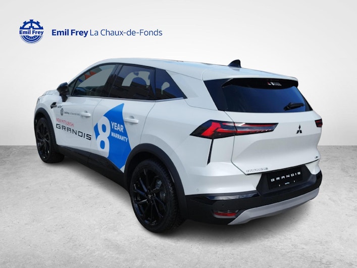 Vehicle image MITSUBISHI GRANDIS