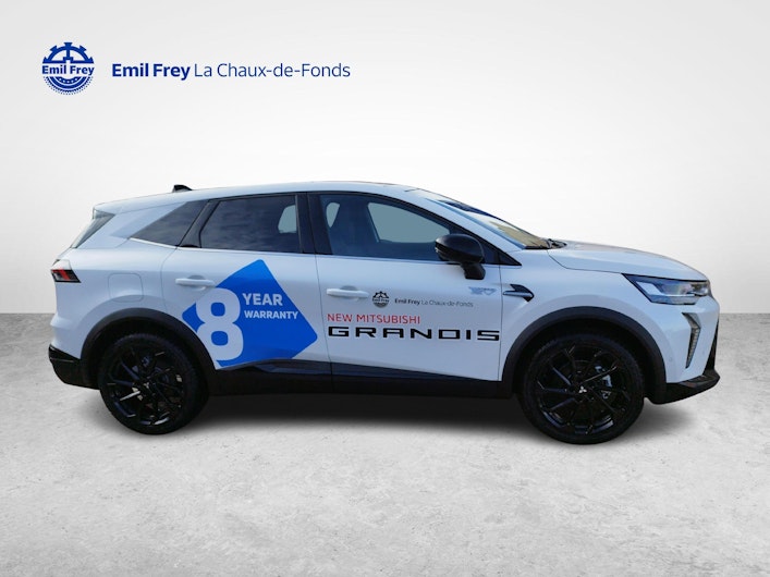 Vehicle image MITSUBISHI GRANDIS