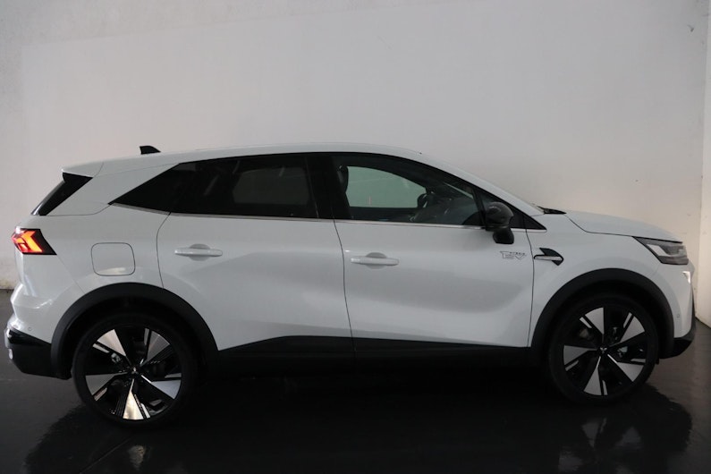 Vehicle image MITSUBISHI GRANDIS