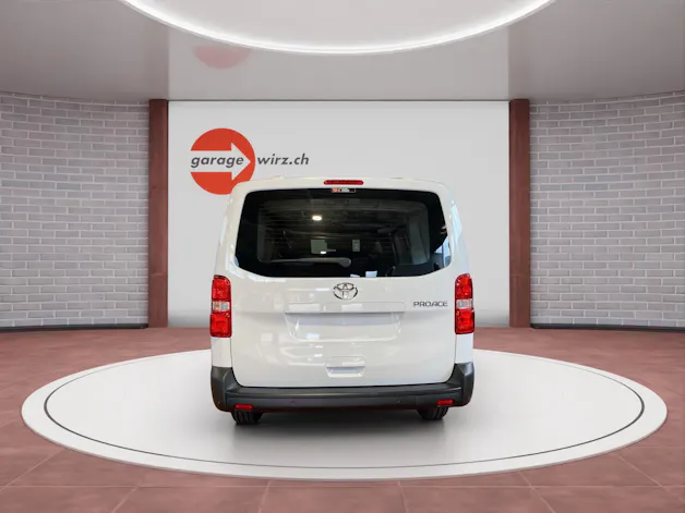 Toyota PROACE Van L2 2.0 D Active