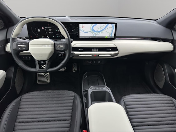 Vehicle image 5 Vehicle image 5