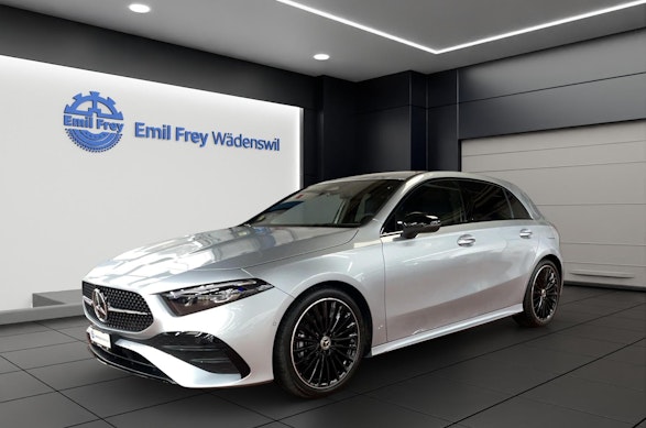 MERCEDES-BENZ A 200 Night Star AMG Line 0 MERCEDES-BENZ A 200 Night Star AMG Line 0