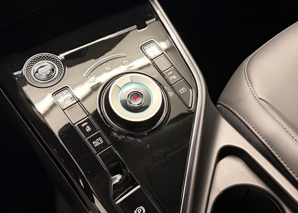 Vehicle image 8 Vehicle image 8