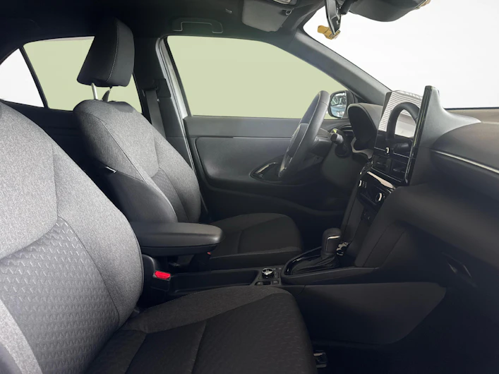 Fahrzeugbild TOYOTA YARIS CROSS