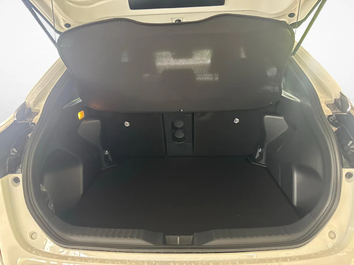 Fahrzeugbild TOYOTA YARIS CROSS