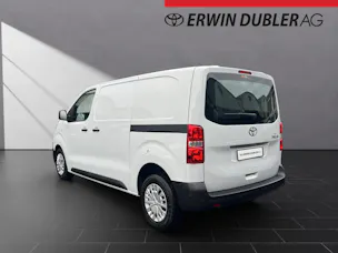 Toyota PROACE Van L1 2.0 D Advanced