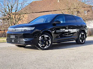 Opel Grandland-e GS 210cv