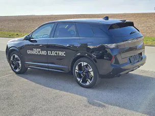 Opel Grandland-e GS 210cv