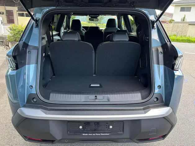 Peugeot 5008 1.2 Hybrid Allure Premium