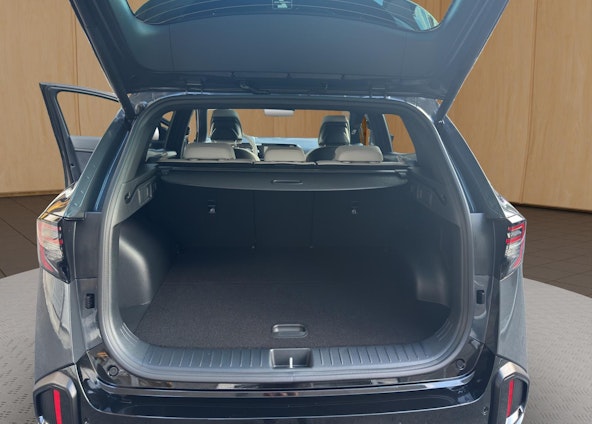 Vehicle image 13 Vehicle image 13