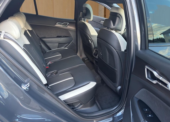 Vehicle image 12 Vehicle image 12