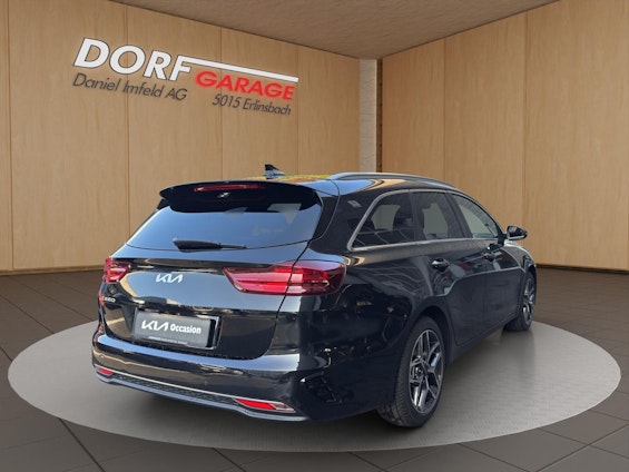 Vehicle image 3 Vehicle image 3