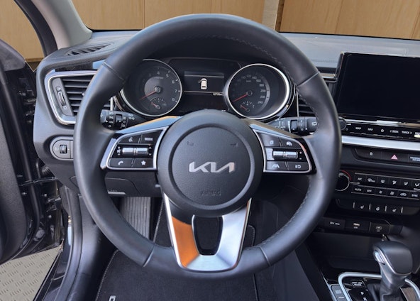 Vehicle image 7 Vehicle image 7