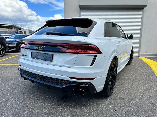 Audi RSQ8 quattro tiptronic