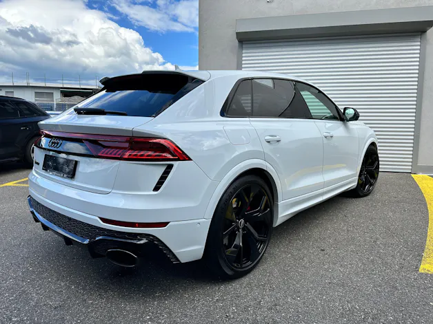 Audi RSQ8 quattro tiptronic
