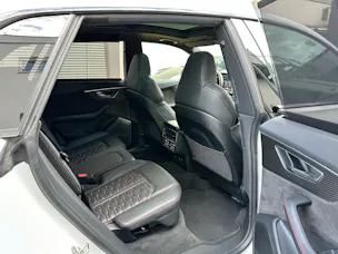 Audi RSQ8 quattro tiptronic