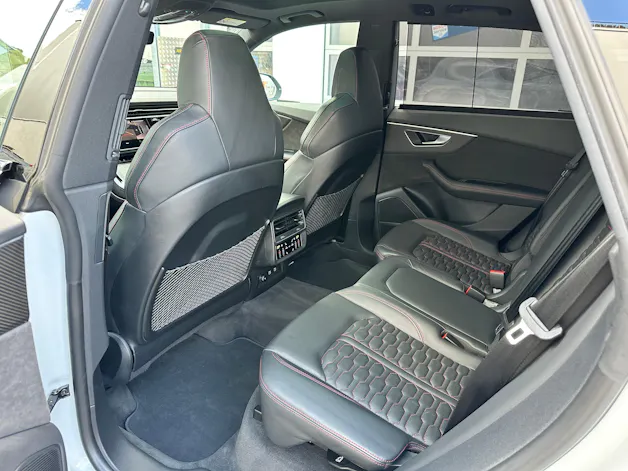 Audi RSQ8 quattro tiptronic