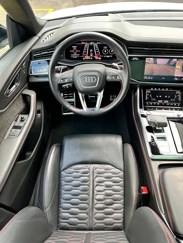 Audi RSQ8 quattro tiptronic